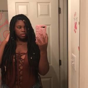 Meet your Posher, Shalaiai